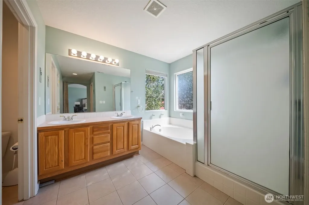 18825 SE 22nd Circle Vancouver WA 98683