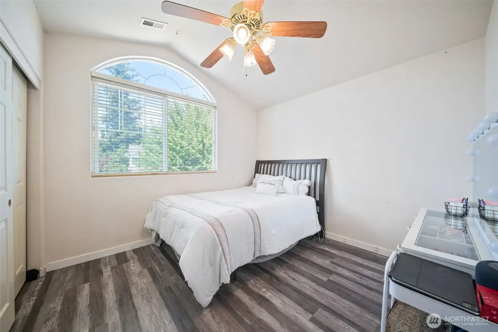18825 SE 22nd Circle Vancouver WA 98683