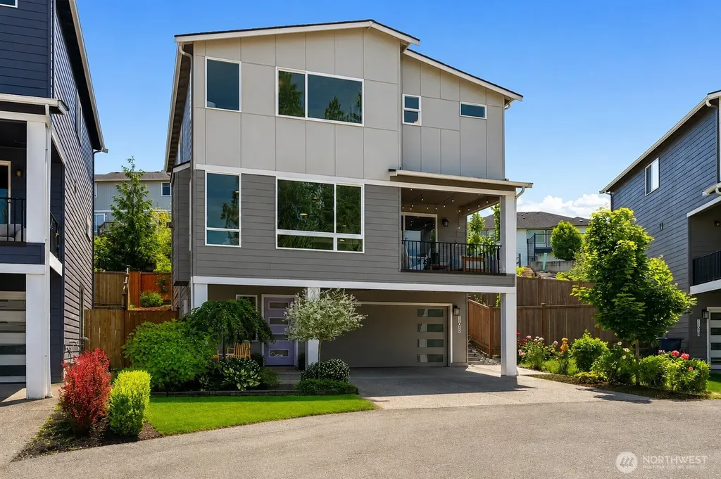 11032 14th Place SE Lake Stevens WA 98258