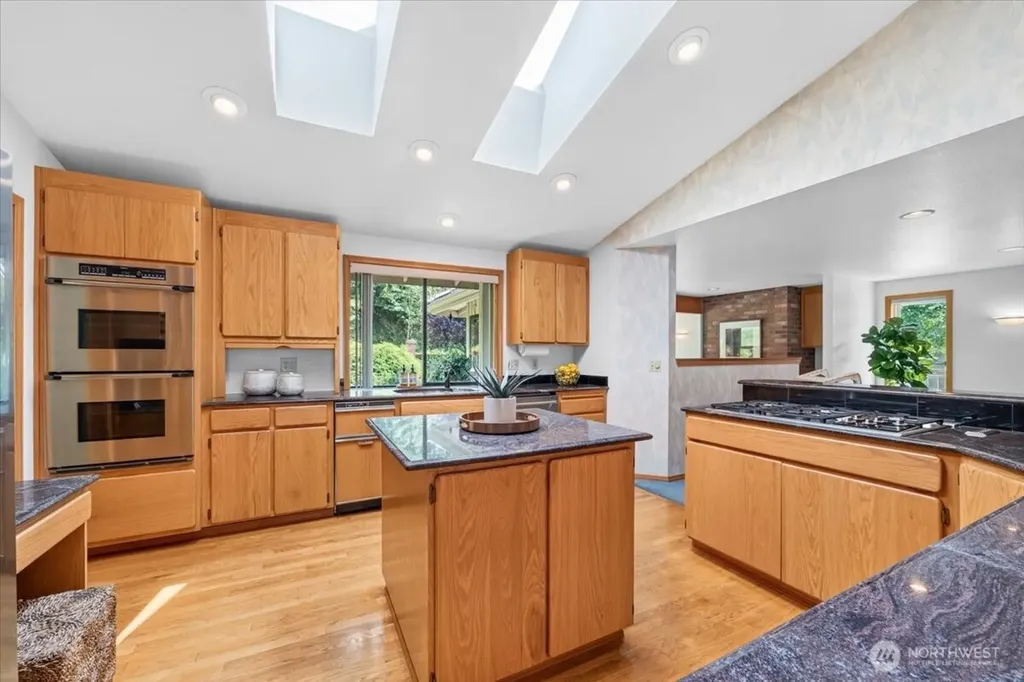 23826 SE 225th Street Maple Valley WA 98038