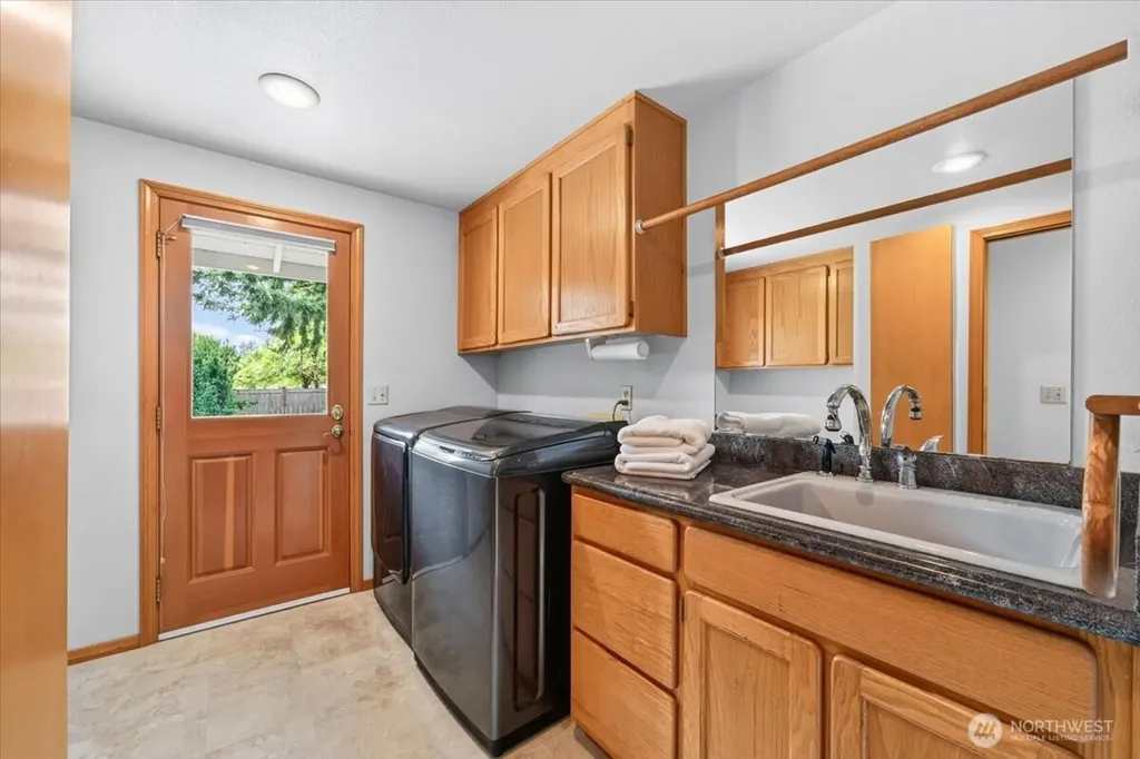 23826 SE 225th Street Maple Valley WA 98038