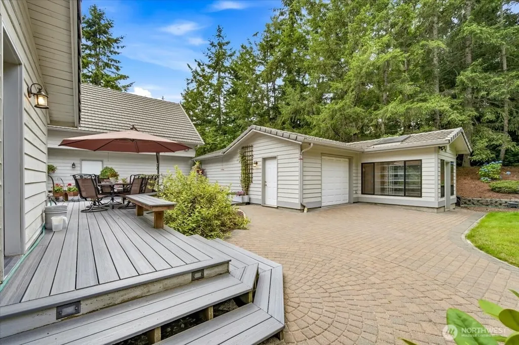 23826 SE 225th Street Maple Valley WA 98038