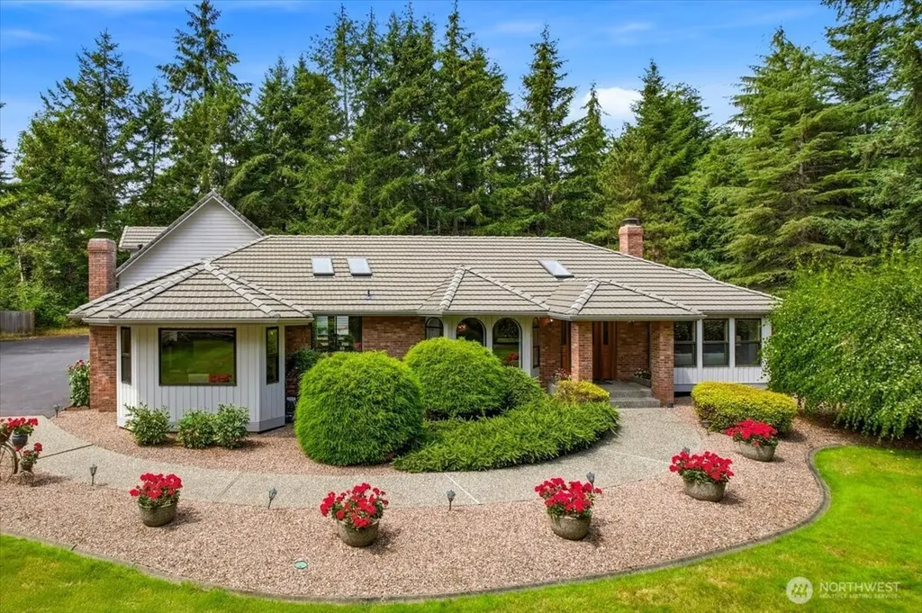 23826 SE 225th Street Maple Valley WA 98038