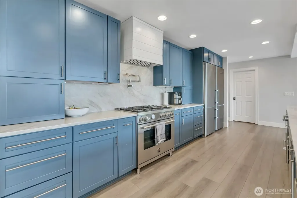 35 Silver Beach Drive Steilacoom WA 98388