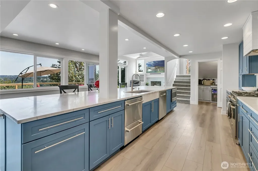 35 Silver Beach Drive Steilacoom WA 98388