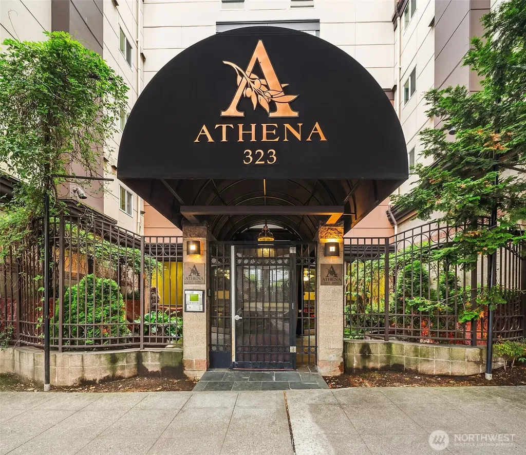 323 Queen Anne Avenue N Seattle WA 98109