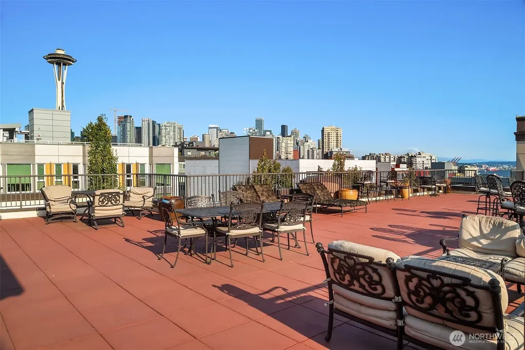 323 Queen Anne Avenue N Seattle WA 98109