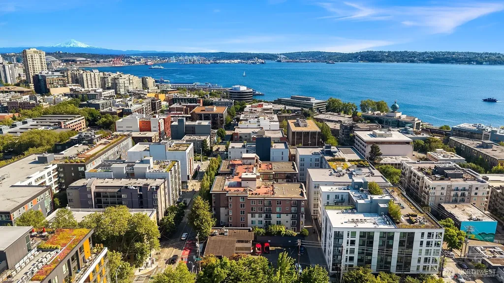 323 Queen Anne Avenue N Seattle WA 98109