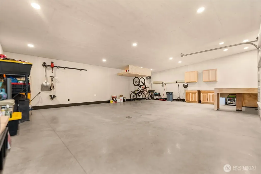 21 Liberty Lane Mazama WA 98862