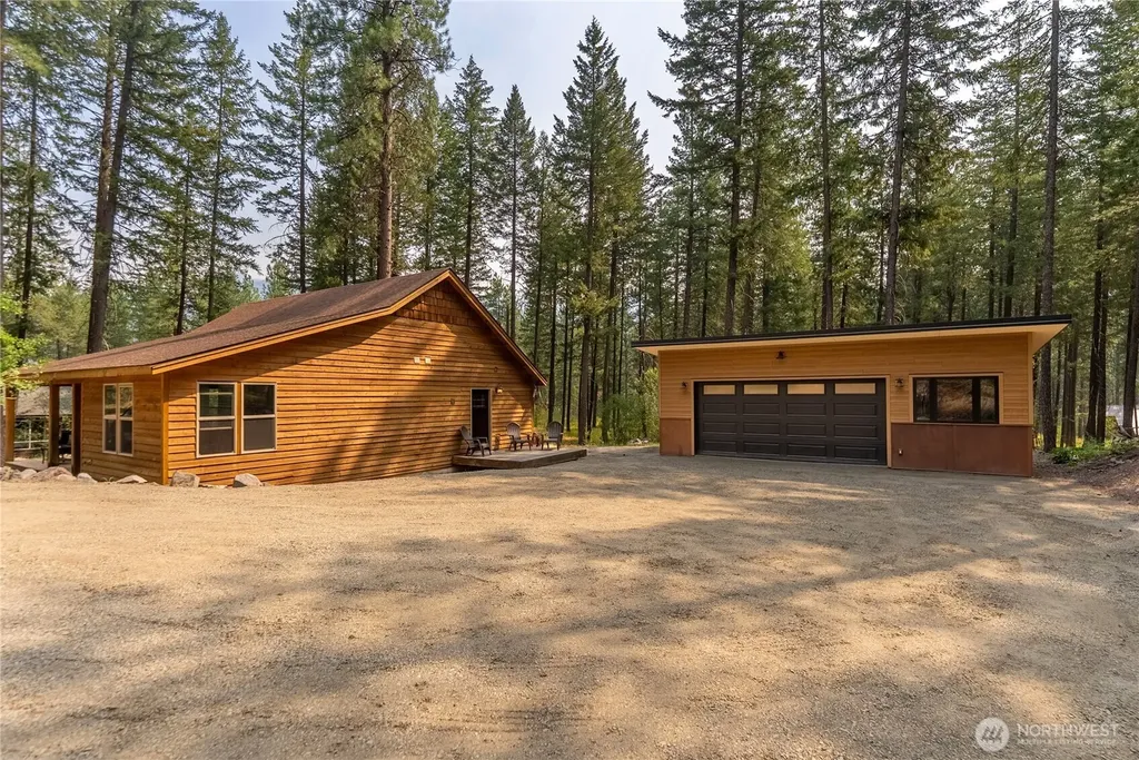 21 Liberty Lane Mazama WA 98862