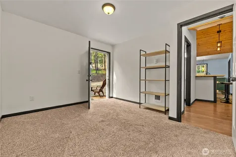 21 Liberty Lane Mazama WA 98862