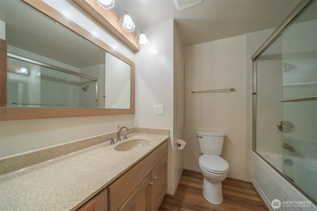 6054 123rd Avenue SE Bellevue WA 98006