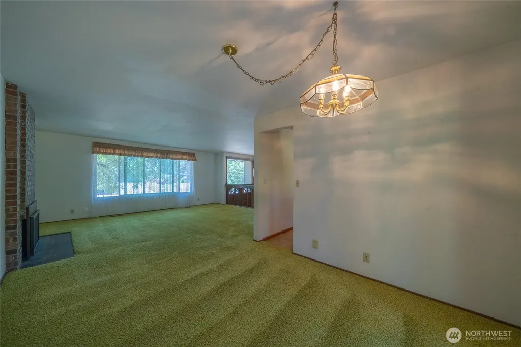 6054 123rd Avenue SE Bellevue WA 98006