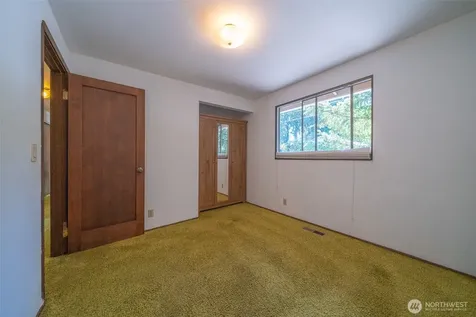6054 123rd Avenue SE Bellevue WA 98006