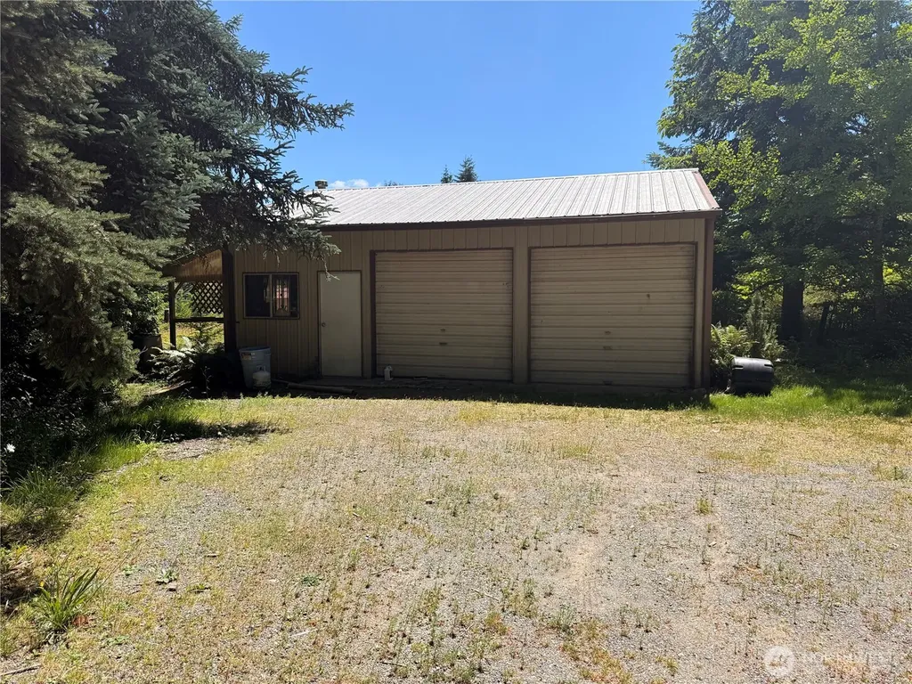 22200 196th Avenue SE Renton WA 98058