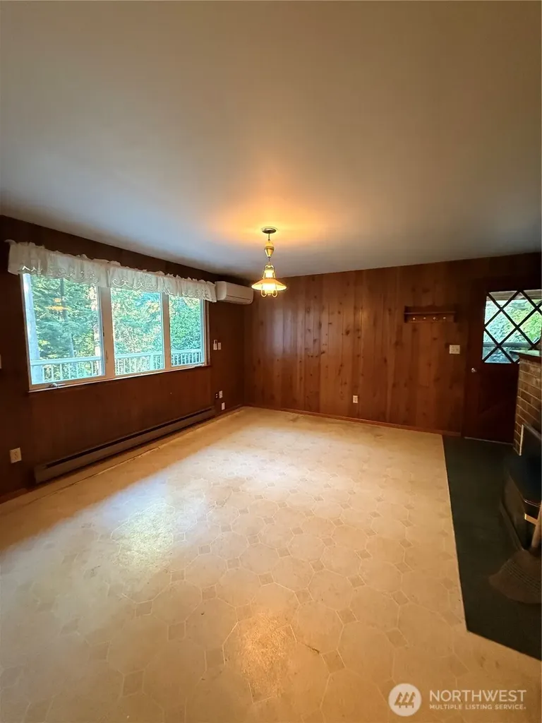 22200 196th Avenue SE Renton WA 98058
