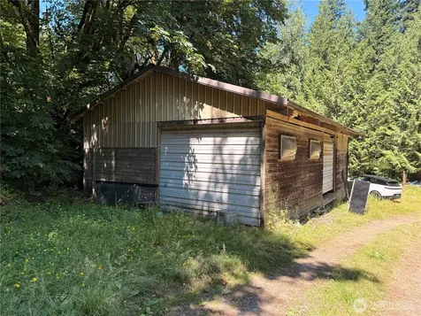 22200 196th Avenue SE Renton WA 98058