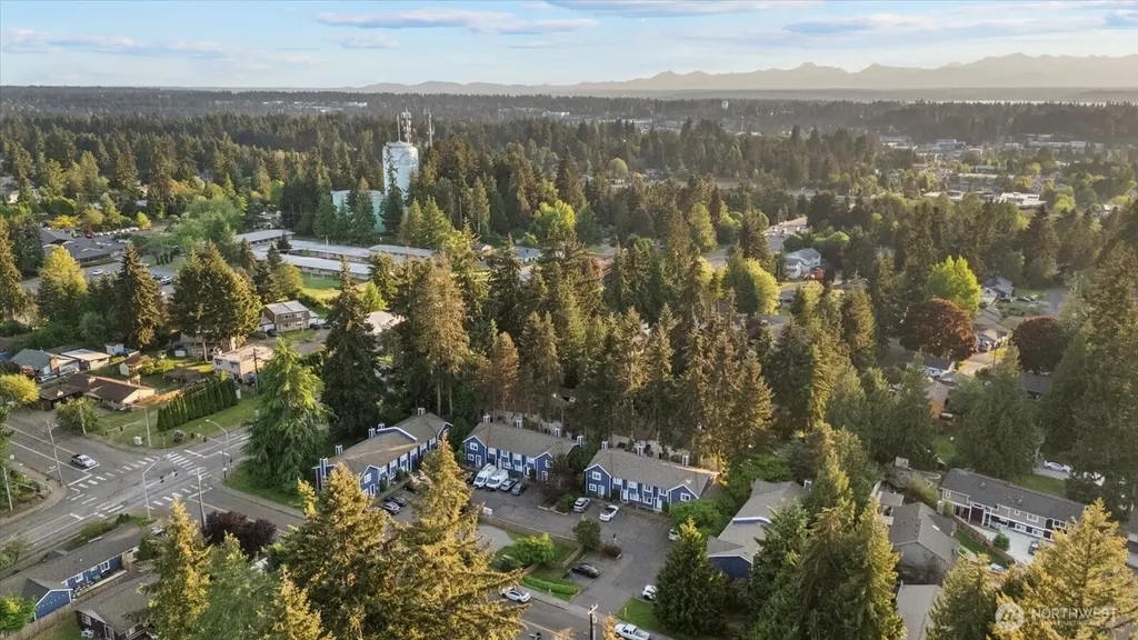 21904 56th Avenue W Mountlake Terrace WA 98043