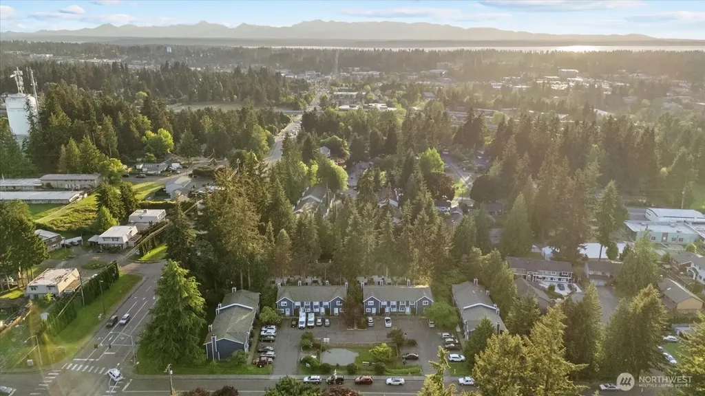 21904 56th Avenue W Mountlake Terrace WA 98043