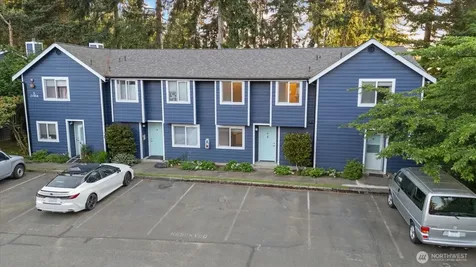 21904 56th Avenue W Mountlake Terrace WA 98043