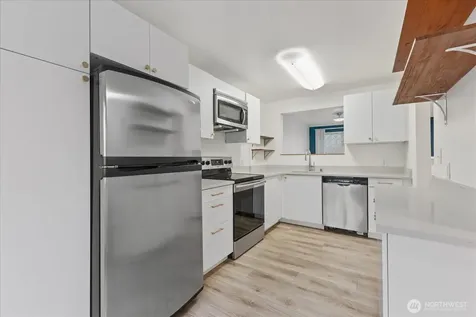 21904 56th Avenue W Mountlake Terrace WA 98043