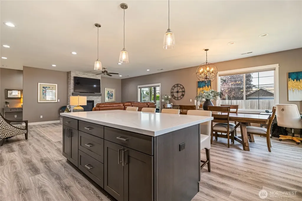 2240 Berryman Loop Lynden WA 98264