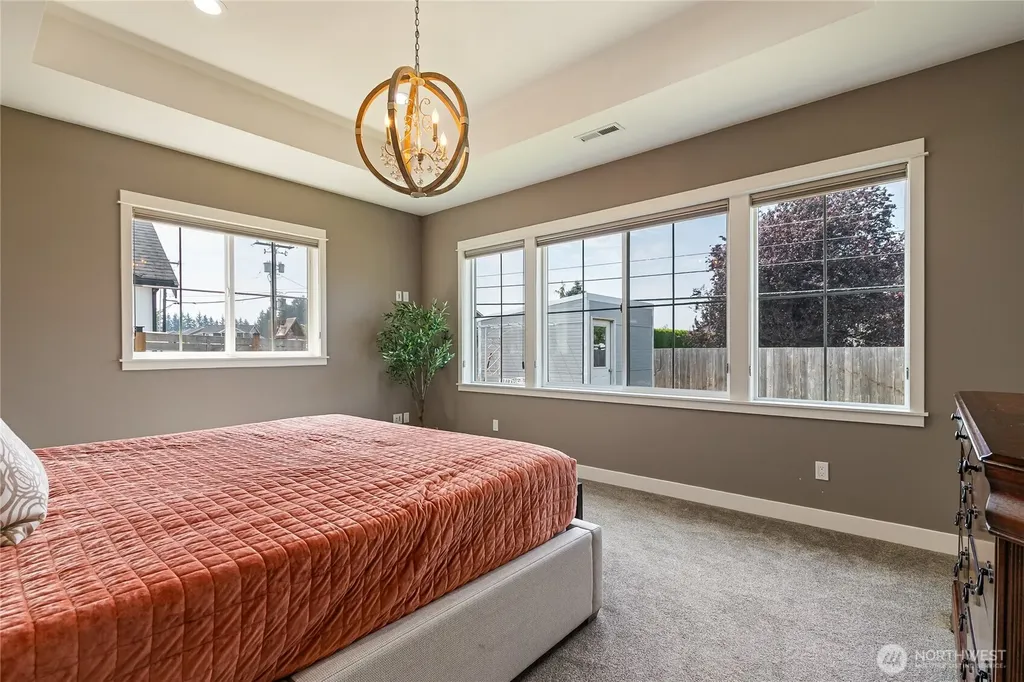 2240 Berryman Loop Lynden WA 98264