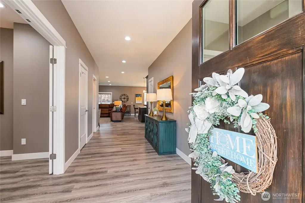 2240 Berryman Loop Lynden WA 98264