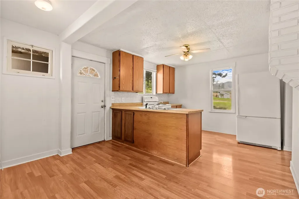 31952 Highway 97 Tonasket WA 98855
