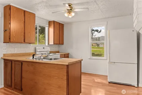 31952 Highway 97 Tonasket WA 98855