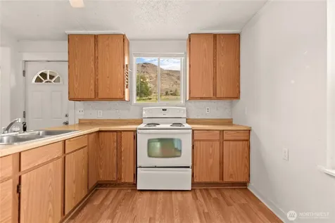 31952 Highway 97 Tonasket WA 98855
