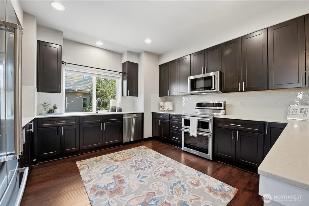 19225 Damson Road Lynnwood WA 98036