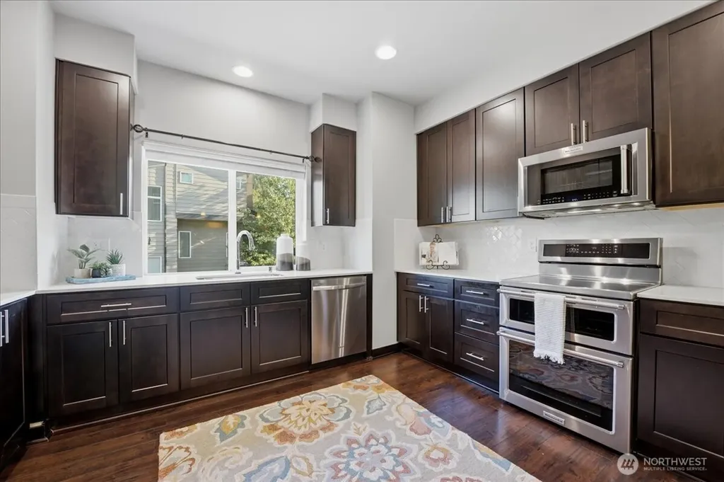 19225 Damson Road Lynnwood WA 98036