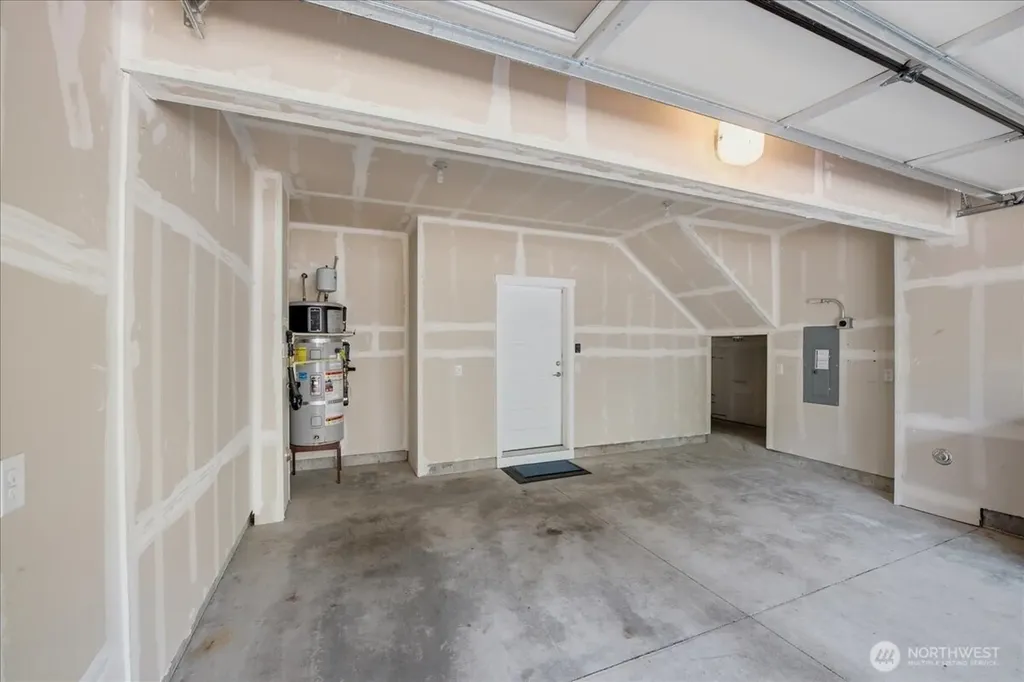 19225 Damson Road Lynnwood WA 98036