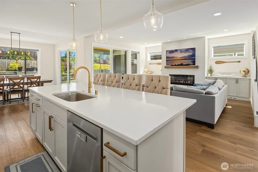 419 Rockefeller Avenue Everett WA 98201