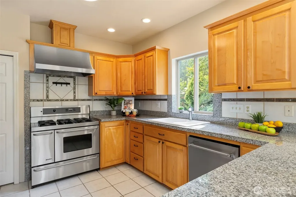 19061 Harris Avenue NE Suquamish WA 98392