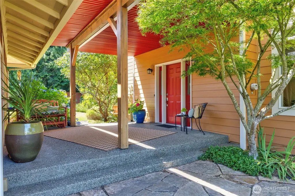 19061 Harris Avenue NE Suquamish WA 98392