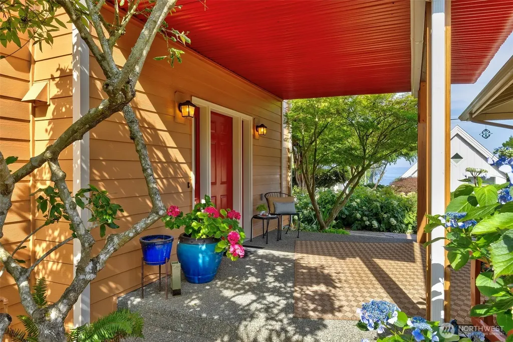 19061 Harris Avenue NE Suquamish WA 98392
