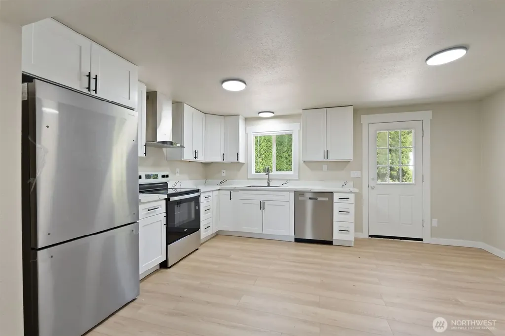 1202 Rhobina Street Centralia WA 98531