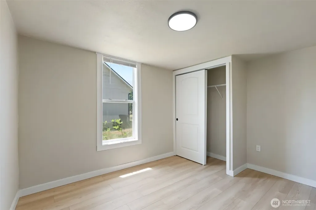 1202 Rhobina Street Centralia WA 98531