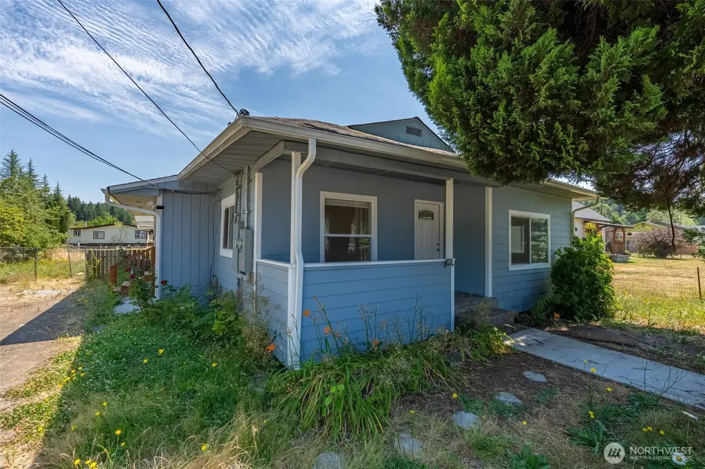 1202 Rhobina Street Centralia WA 98531