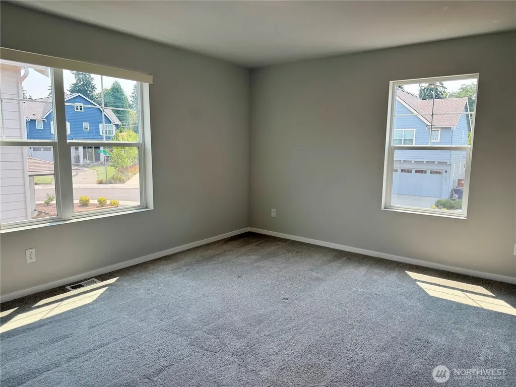 10044 5th Avenue SW Seattle WA 98146