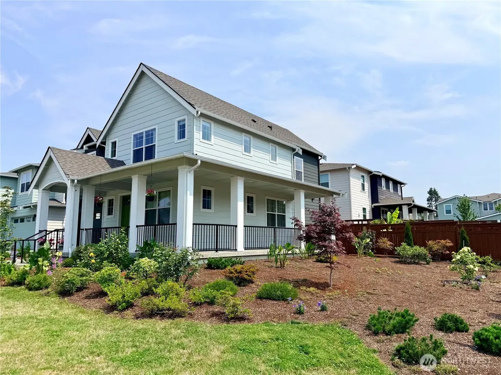 10044 5th Avenue SW Seattle WA 98146