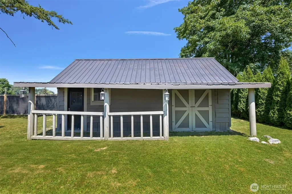 230 Vancouver Street Sumas WA 98295