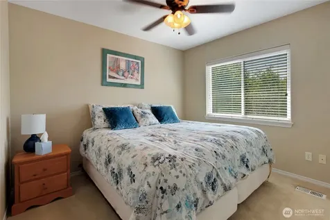 3266 Phillips Avenue Enumclaw WA 98022