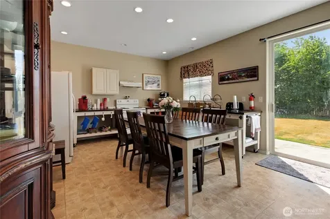 3266 Phillips Avenue Enumclaw WA 98022