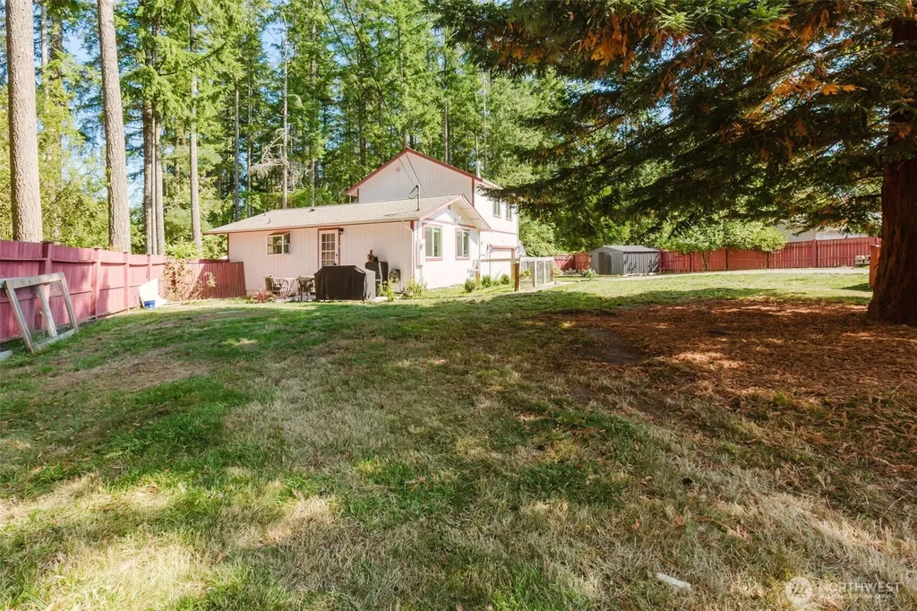 70 Tahuyeh Drive W Bremerton WA 98312