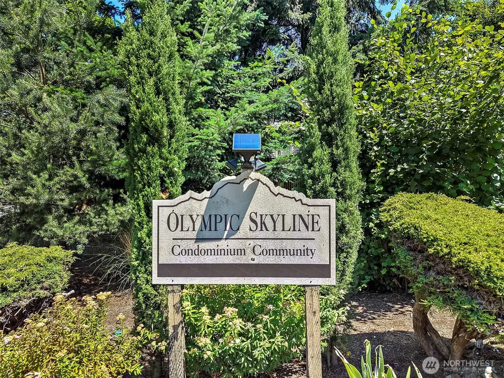 10005 SE 235th Kent WA 98031