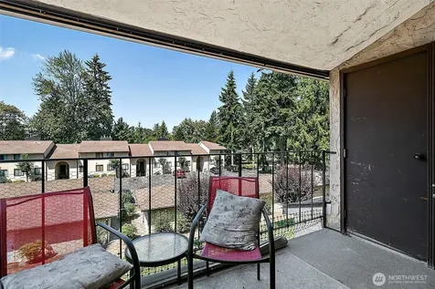 10005 SE 235th Kent WA 98031