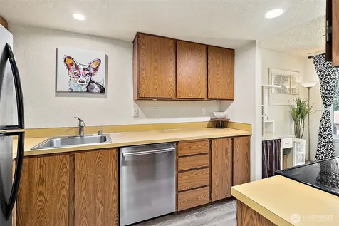 10005 SE 235th Kent WA 98031